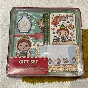 Kids Gift Set with Maple Character - Multicolor
